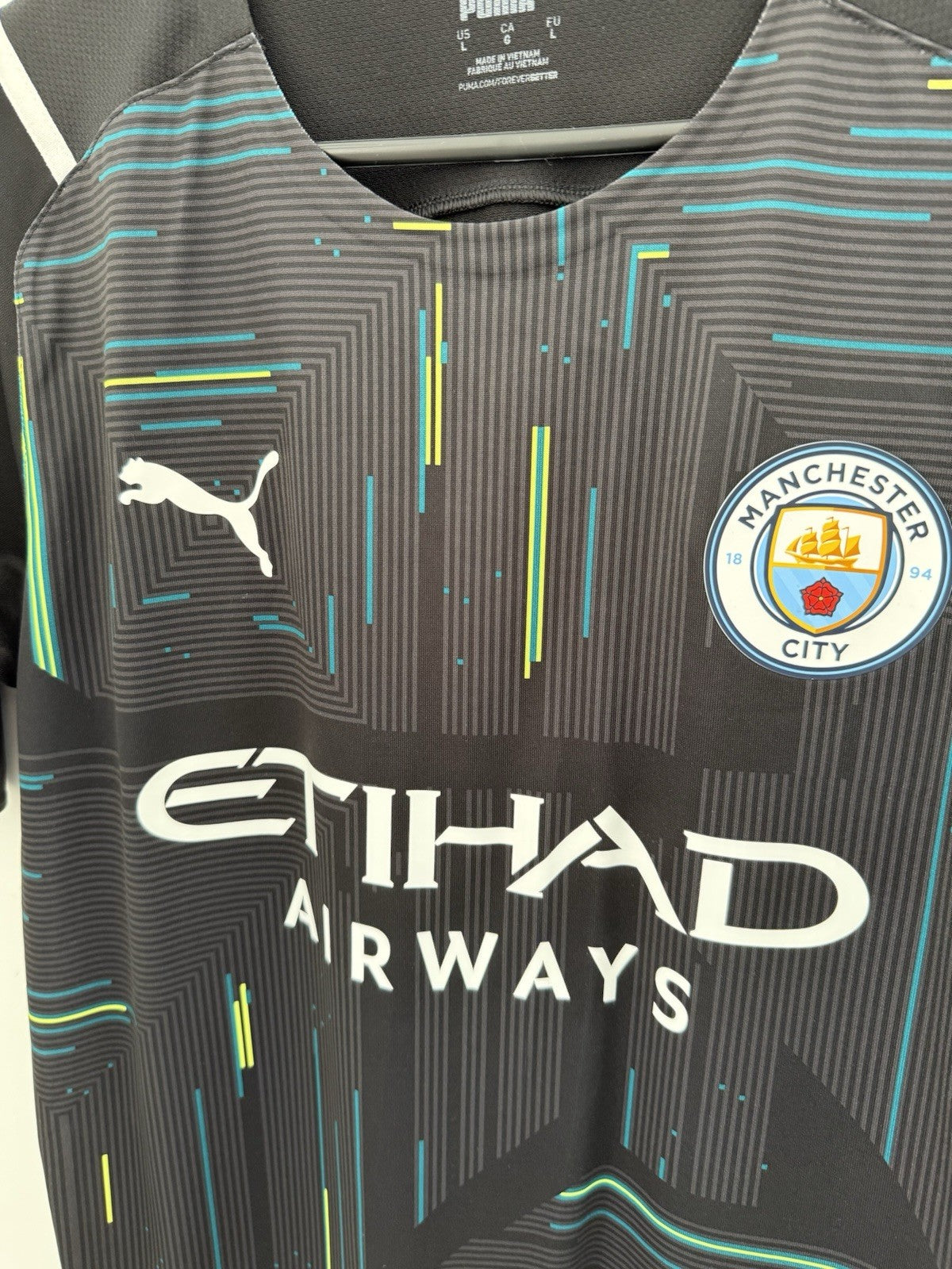 Man City Ederson M. #31 2021/22 Large Home Auth GK Excellent Condition 759185-49