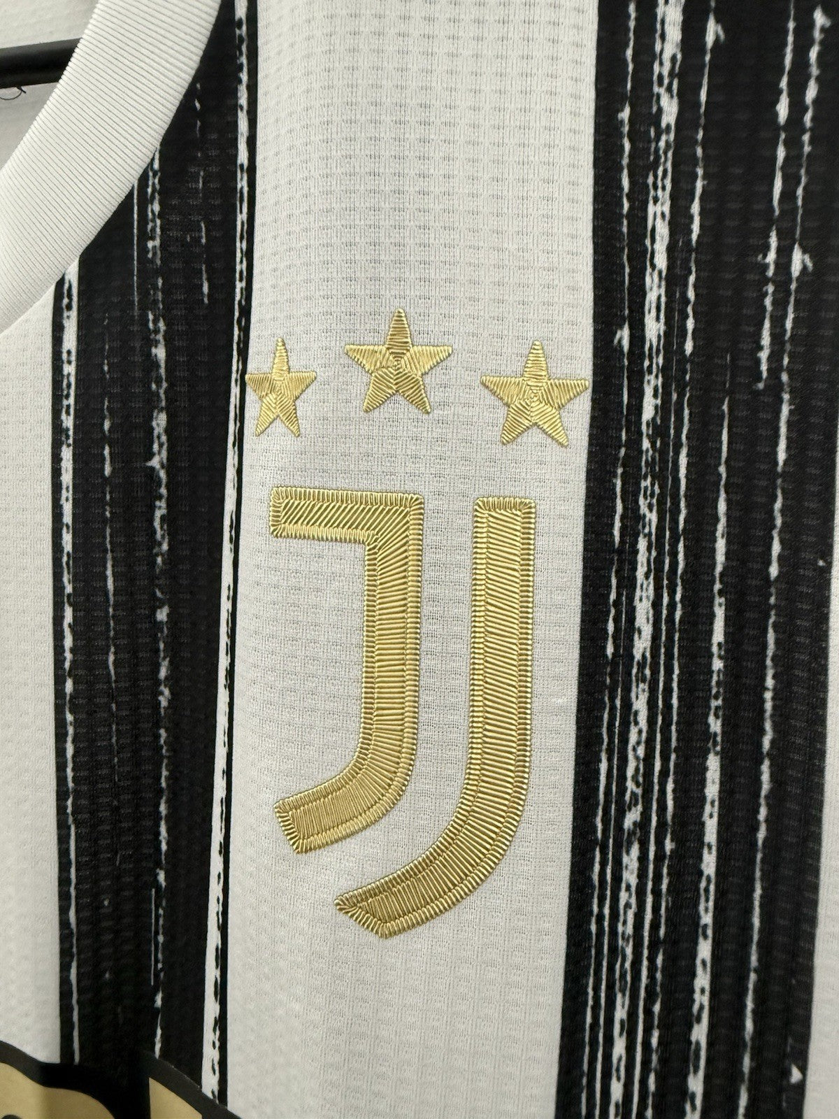 Juventus De Ligt #4 2020/21 Medium Home Shirt Adidas BNWT GJ7601