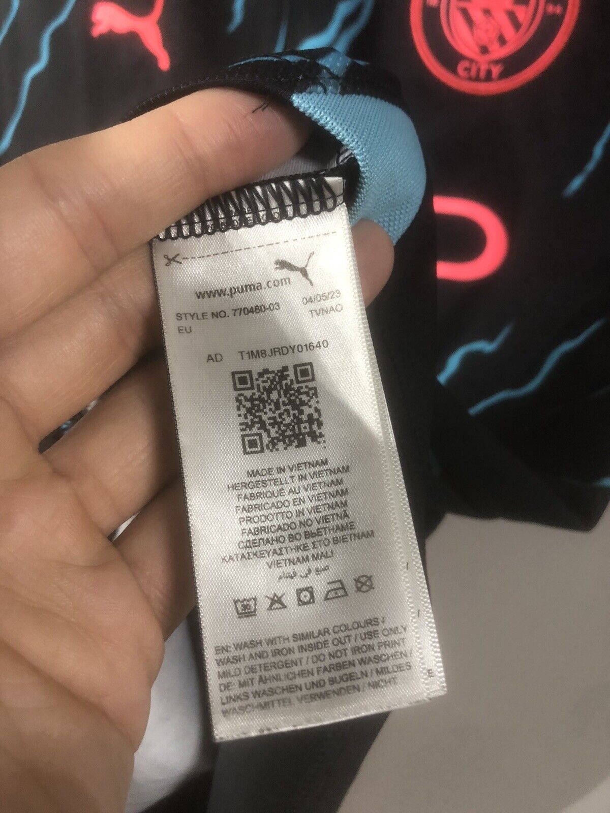 Haaland 9 Manchester City 2023 24 Large 3rd Shirt Excellent Condition 770460 03