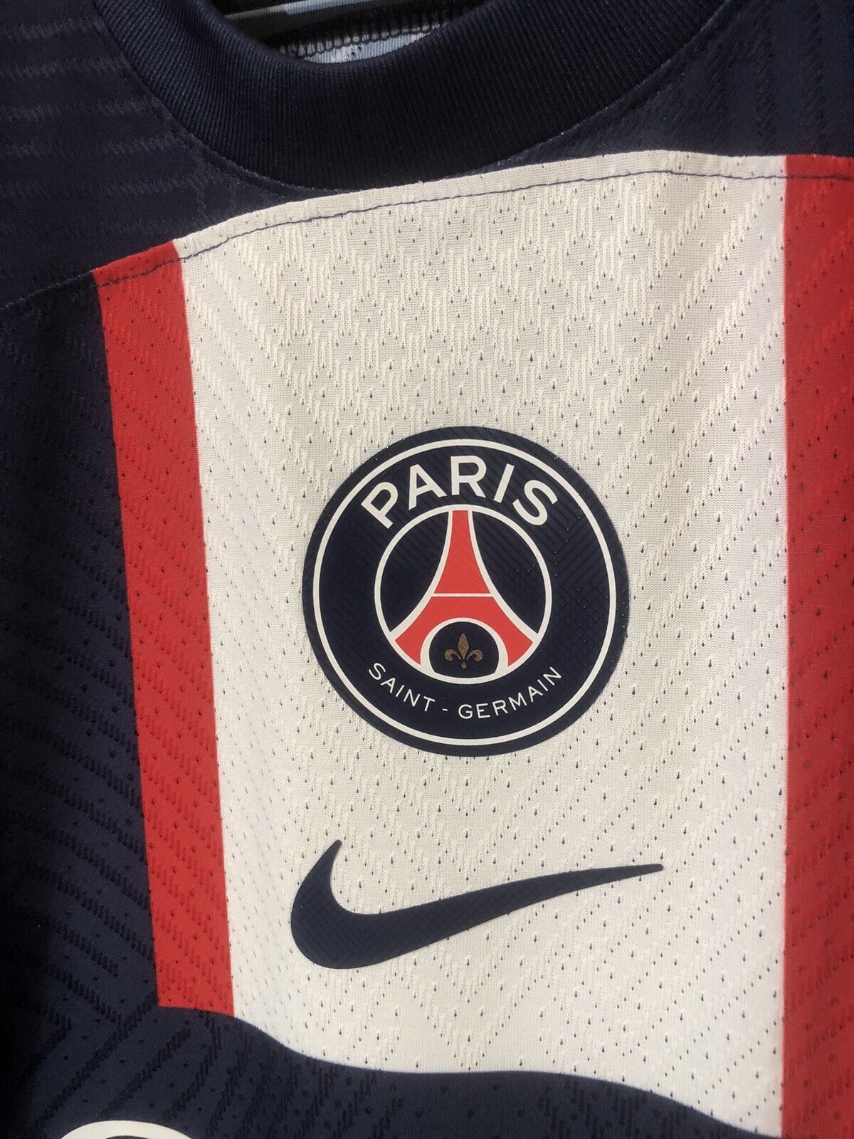 Messi #30 Paris St Germain CL DriFitAdv 2022/23 Large Home Shirt Excellent Condi