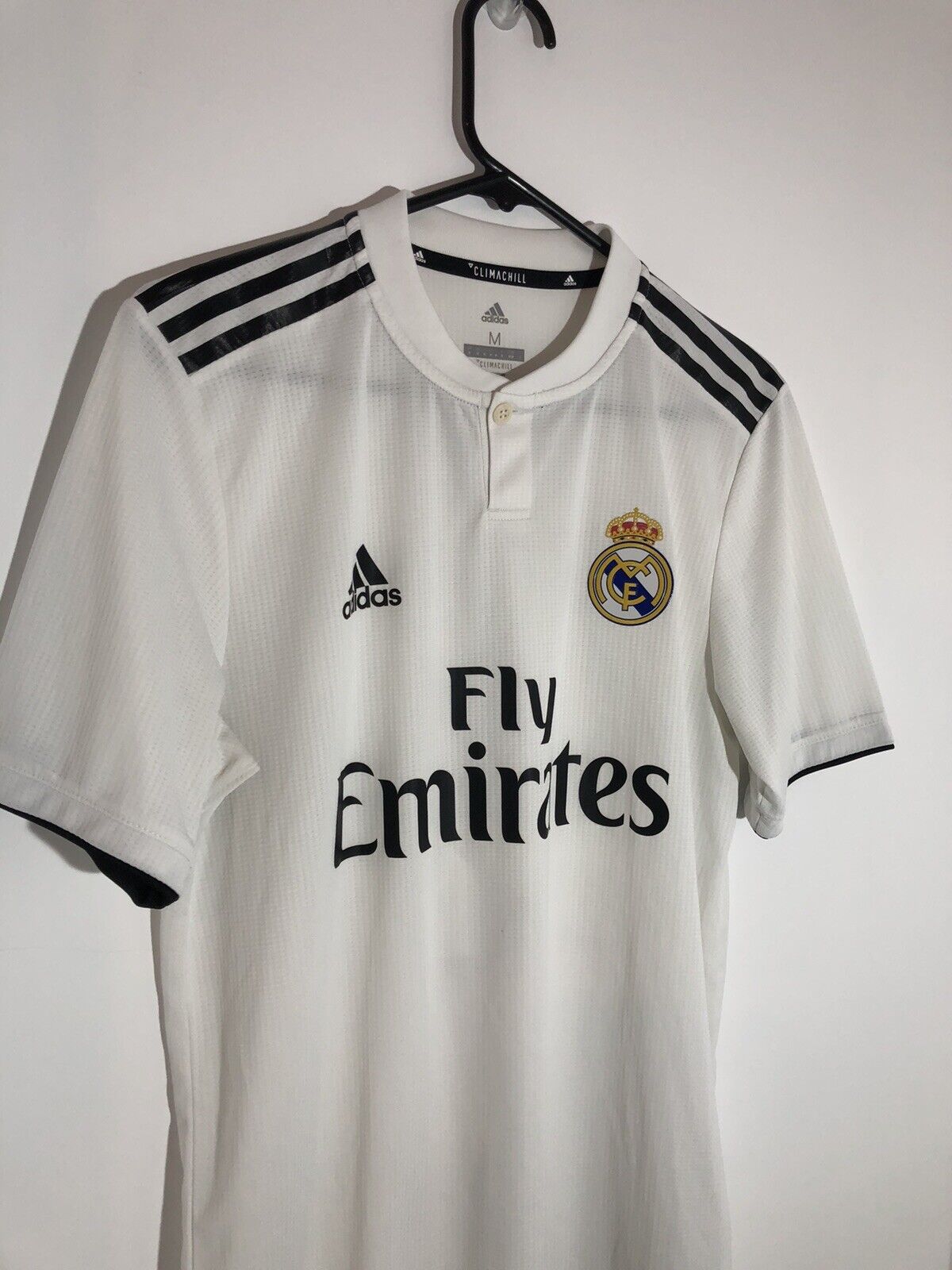 Isco #22 Real Madrid 2018/19 Home Authentic Medium Excellent Condition CG0561