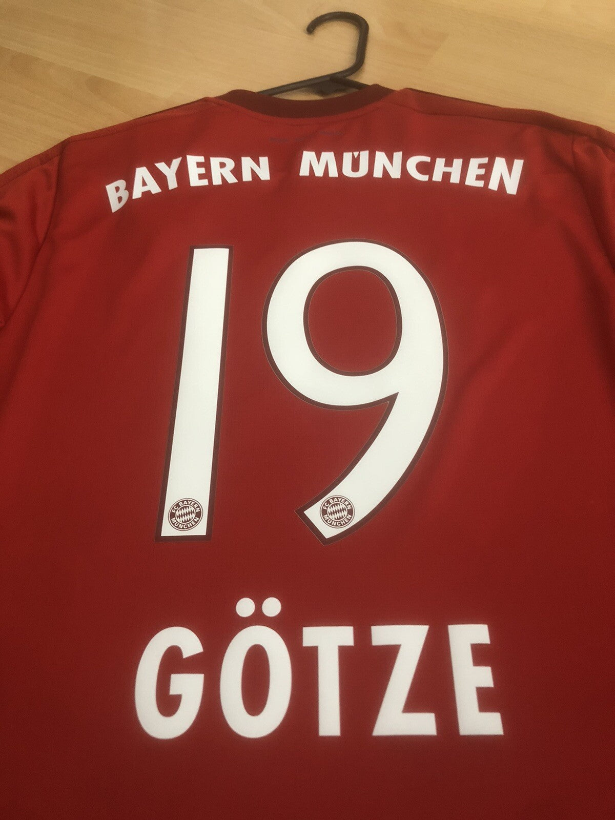 Bayern Munich Gotze #19 2015/16 Large Home Shirt BNWT S08806