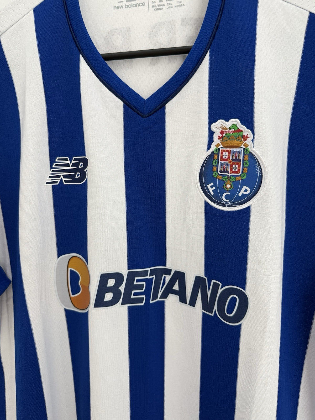 Porto 2022/23 XL Home Shirt New Balance BNWOT MT230060