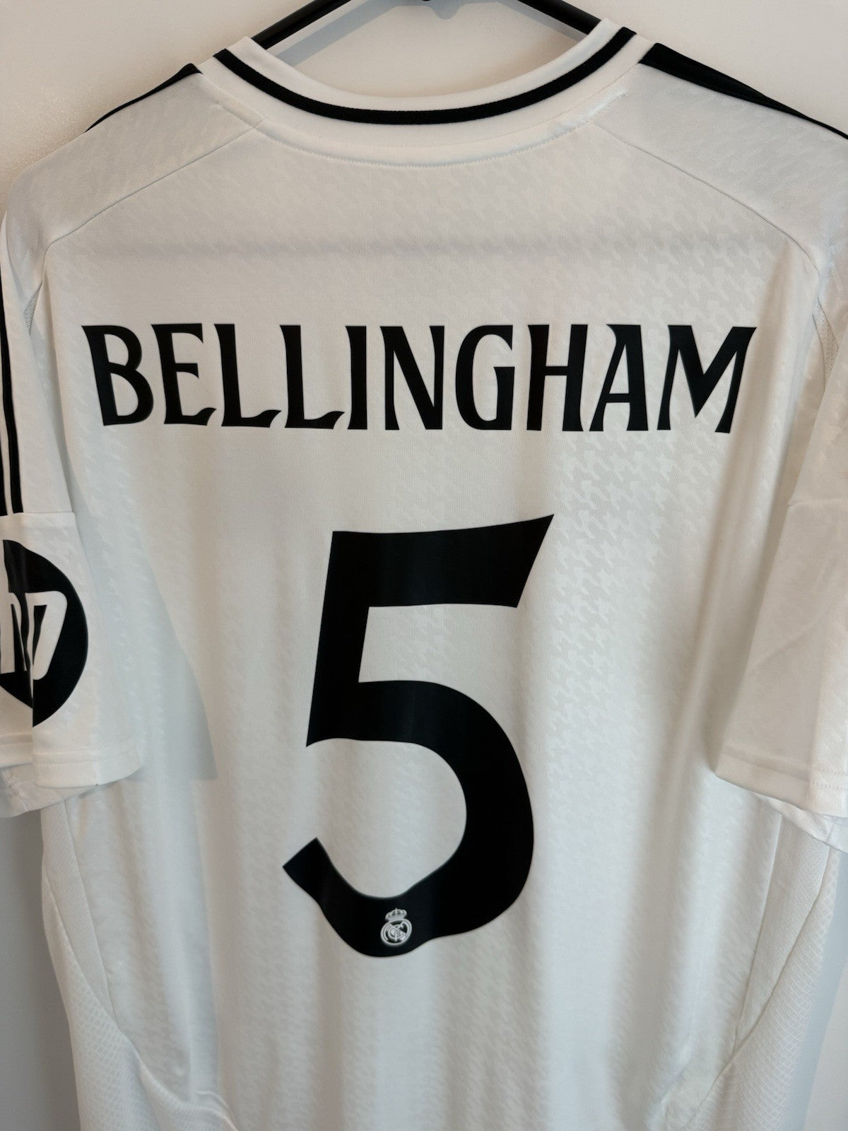 Real Madrid Bellingham #5 2024/25 XL Home Shirt Excellent Condition IU5011