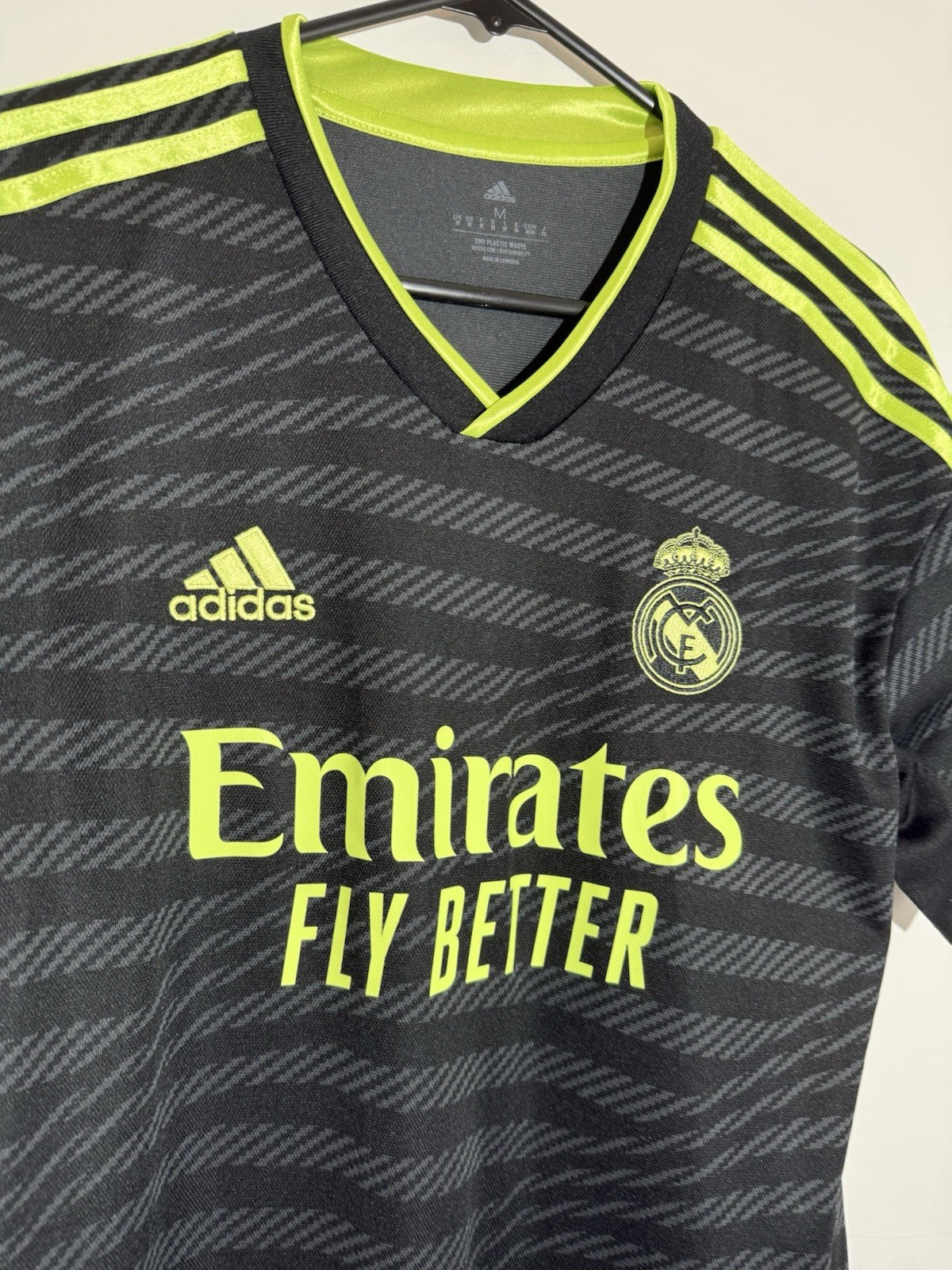 Real Madrid Vini Jr #20 2022/23 Medium 3rd Shirt Adidas BNWT HI1656