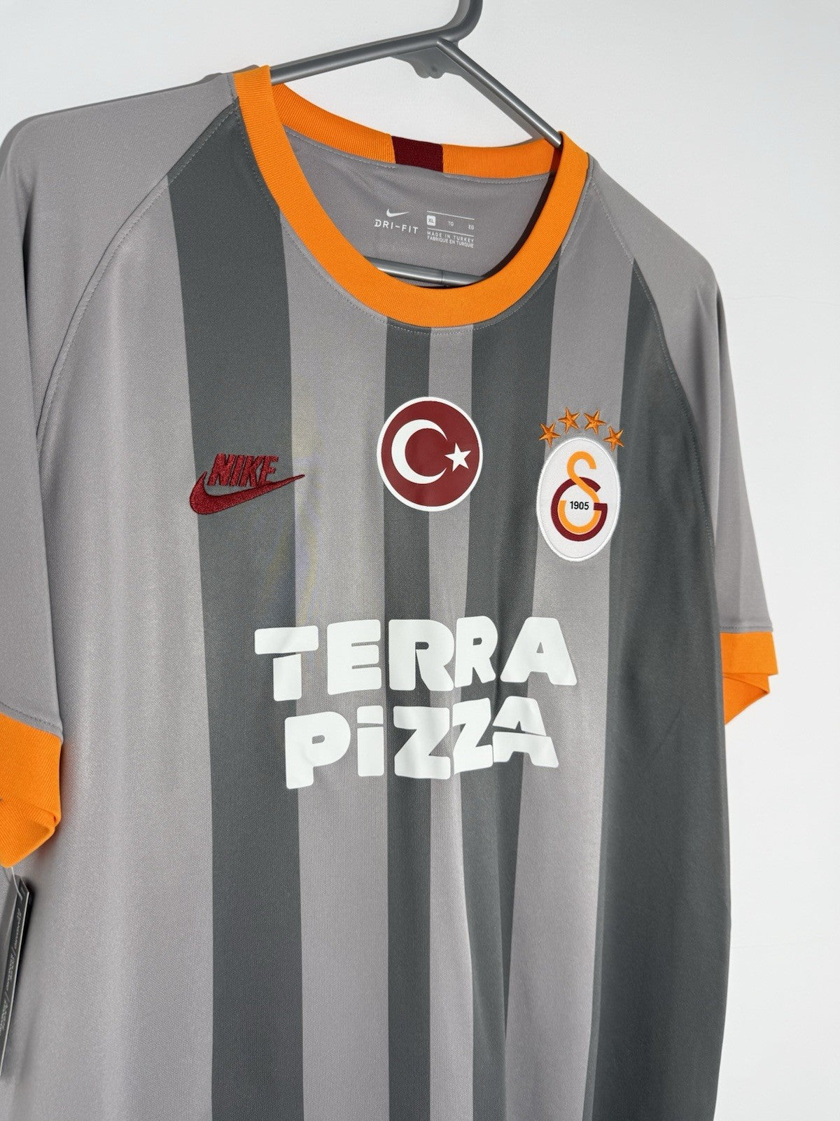 Galatasaray Falcao #9 2019/20 XL 3rd Shirt Nike BNWT AT0030-060