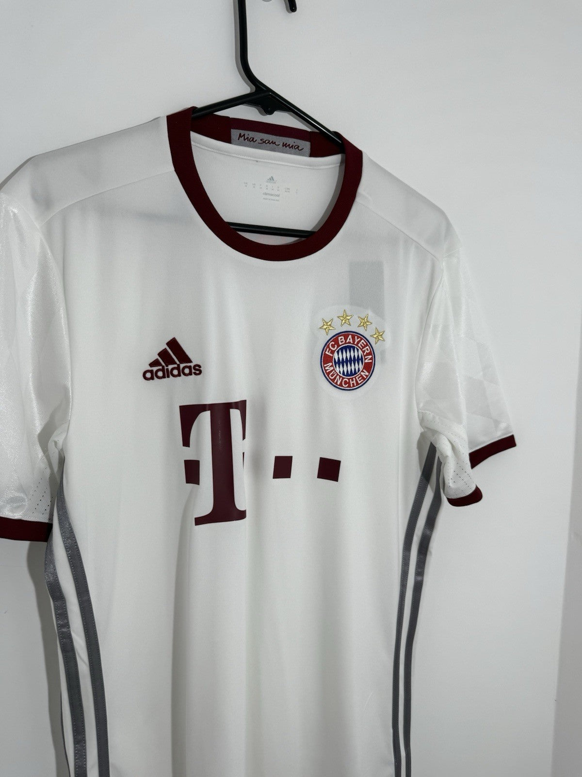 Bayern Munich Lewandowski #9 2016/17 Medium 3rd Shirt Adidas BNWT AZ4663