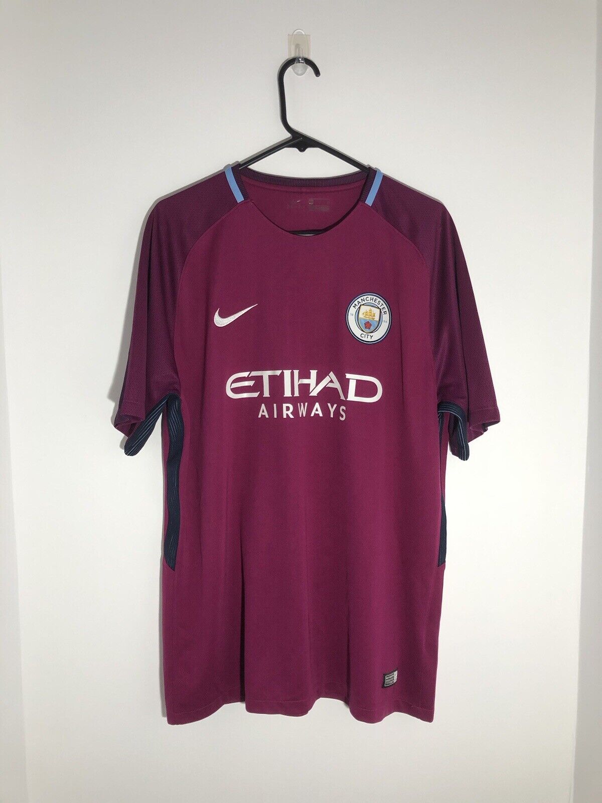 Fernandinho 25 Manchester City 2017 18 Xl Away Excellent Condition 847260-667
