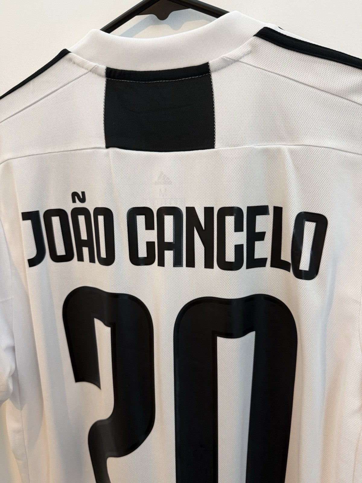 Juventus Joao Cancelo #20 2018/19 Medium Home Shirt Adidas BNWT CF3489