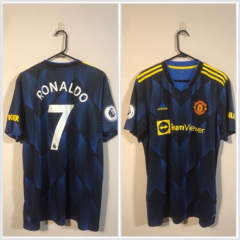 Ronaldo #7 Manchester United X-Large 2021/22 3rd Shirt BNWT