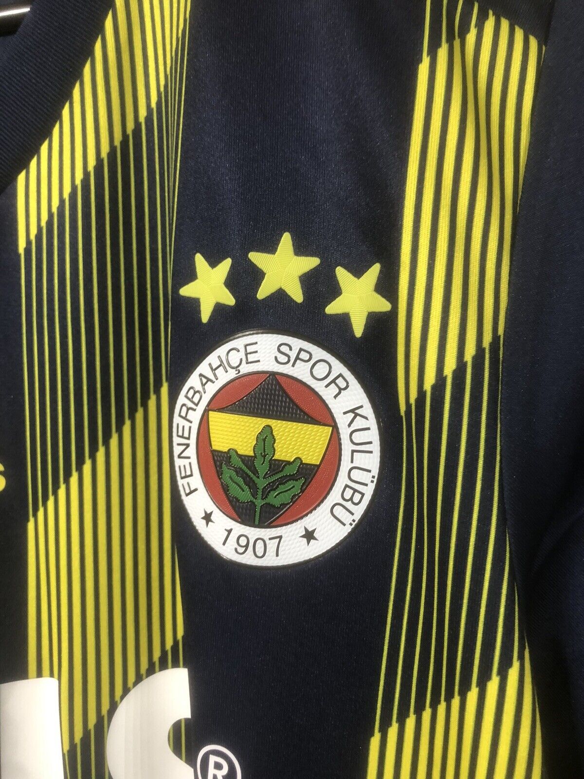 L. Gustavo #20 Fenerbahce BNWT Home 2019/20 Medium Football Shirt Adidas