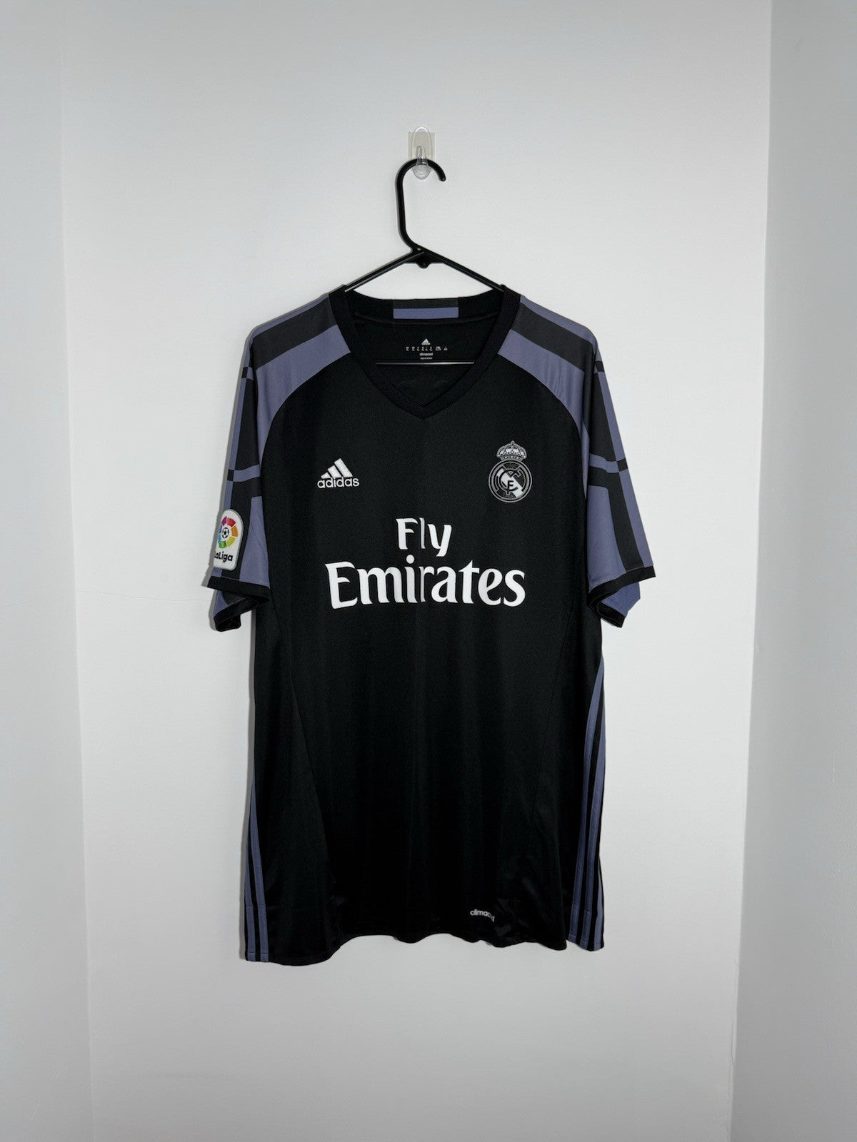 Real Madrid Sergio Ramos #4 2016/17 XL 3rd Shirt Excellent Condition AI5139