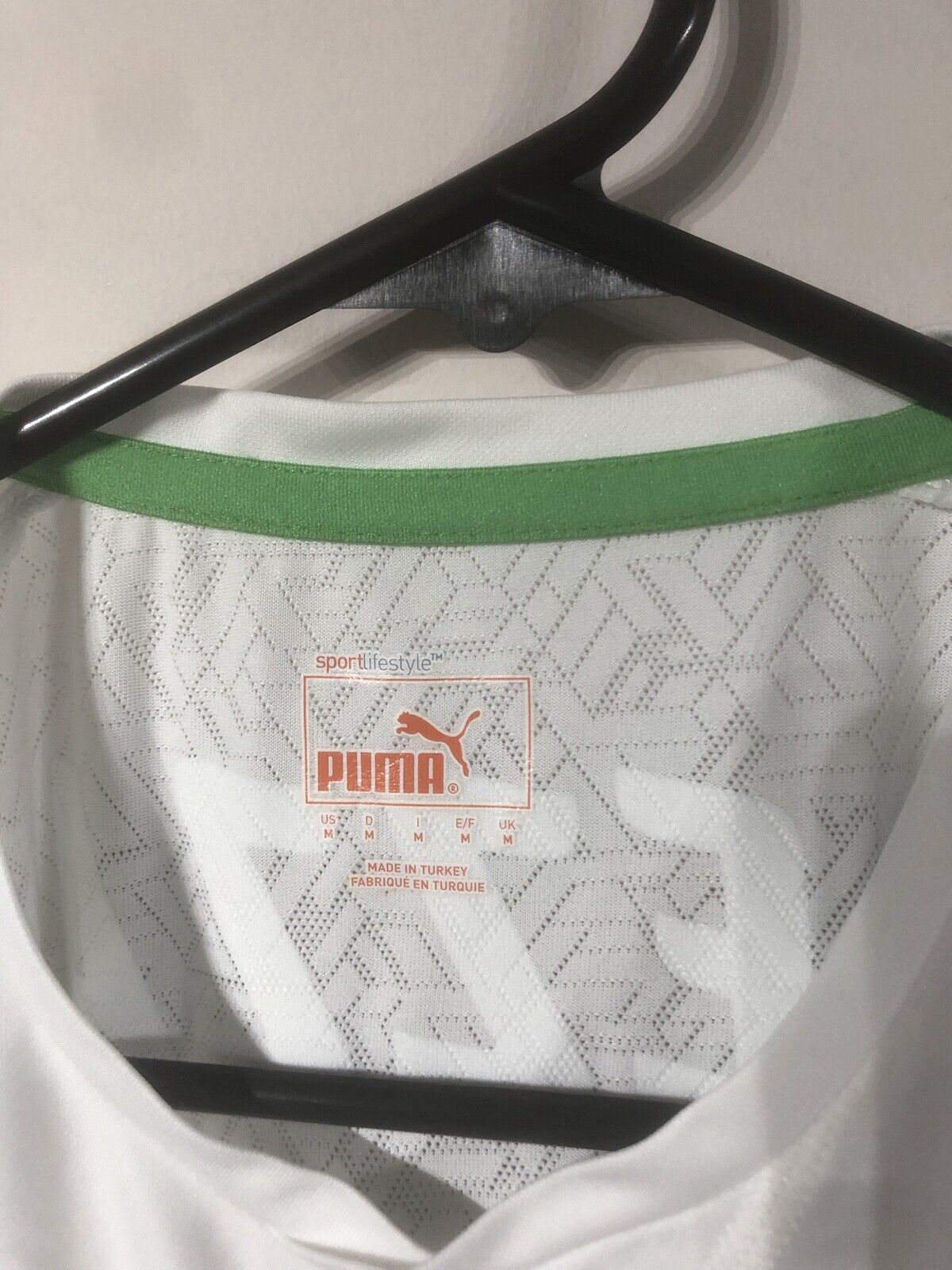 Ghezzal #9 Algeria WC 2010 Medium Home Shirt Puma Excellent Condition