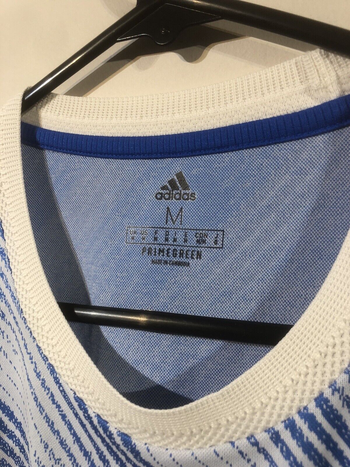 Shaw #23 Manchester United Authentic Medium BNWT 2021/22 Away Shirt