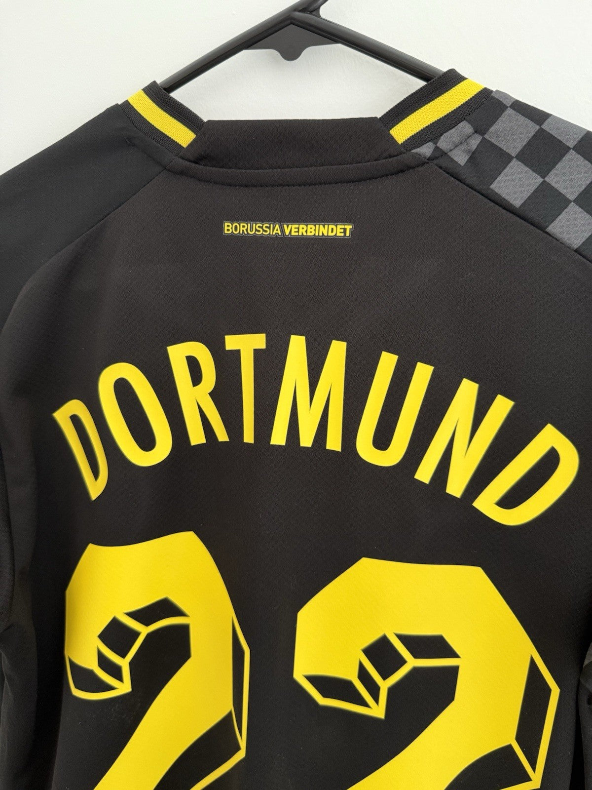 Borussia Dortmund Bellingham #22 2022/23 Small Away Excellent Conditio 765884-02