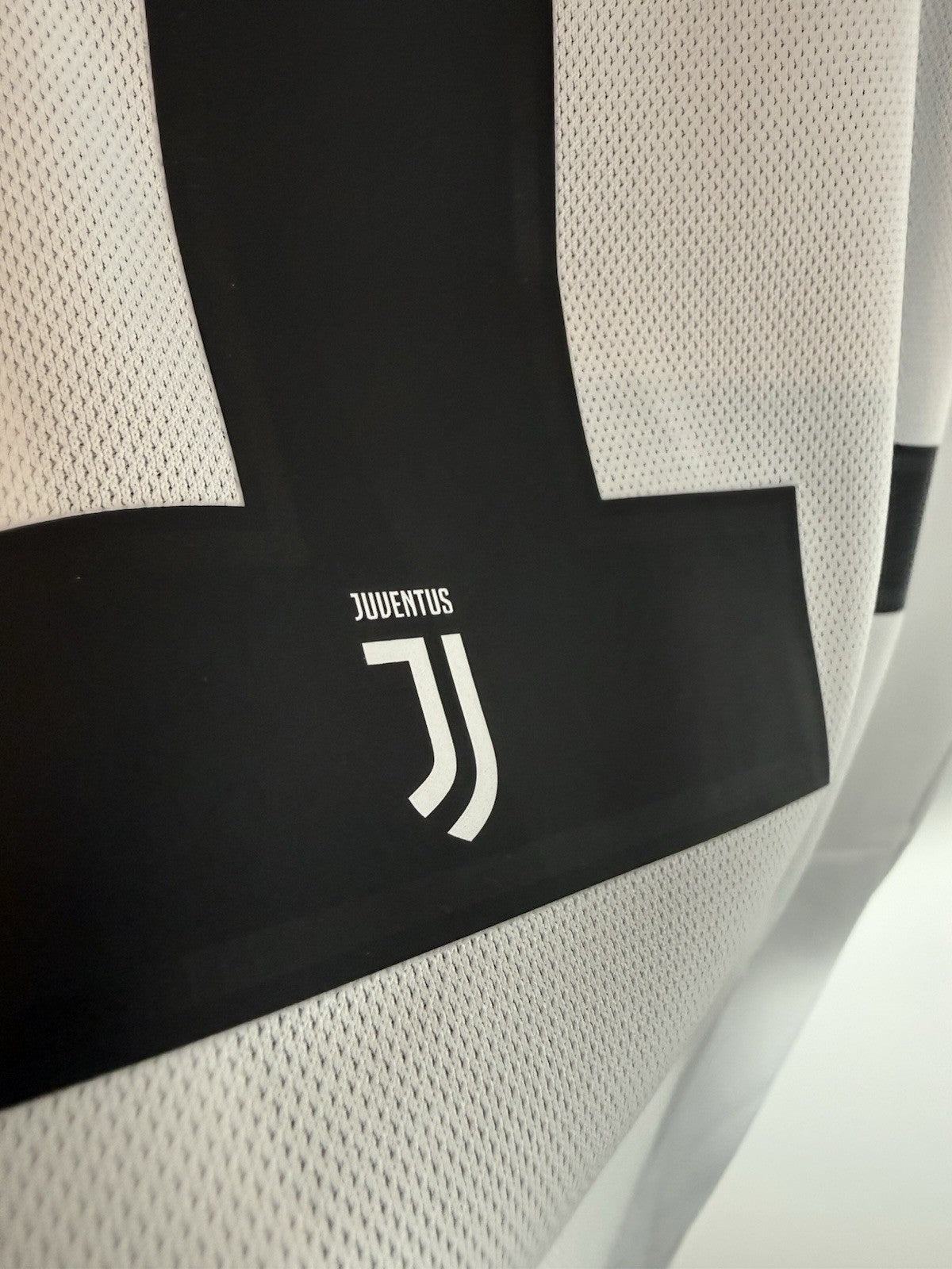 Juventus Dybala #10 2018/19 Medium Home Shirt Adidas BNWT CF3489