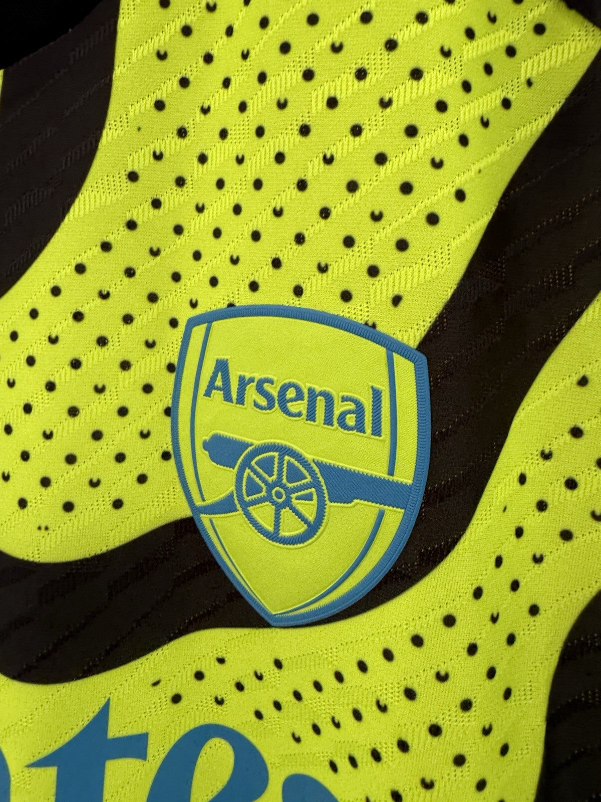 Arsenal Saliba #2 2023/24 Large Authentic Away Shirt Adidas BNWT HR6926