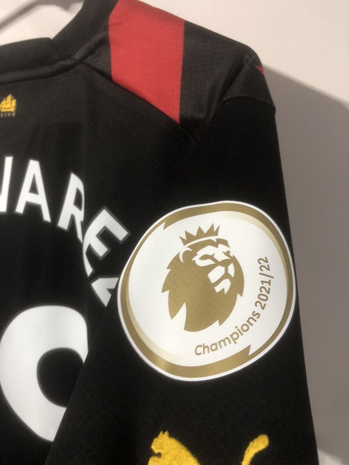 J. Alvarez #19 Manchester City 2022/23 Large Away Shirt Excellent Condition