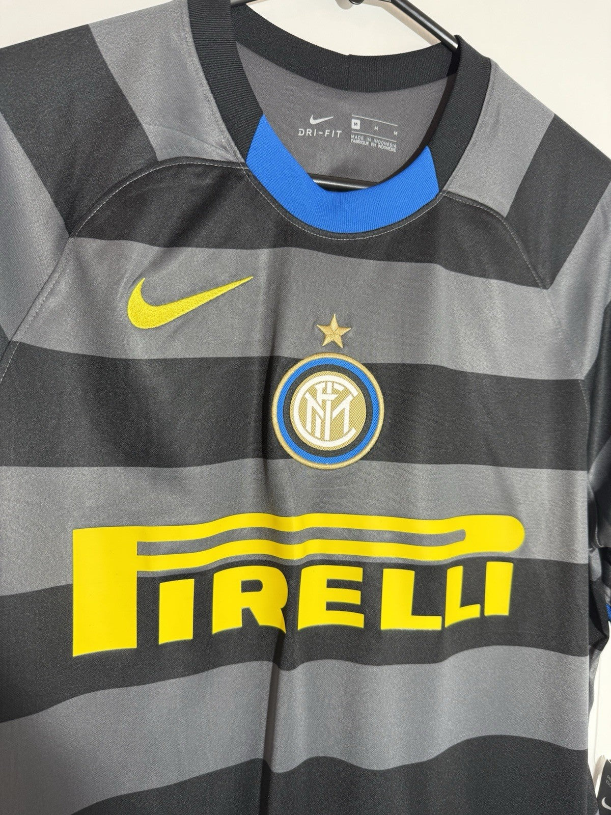 Inter Milan Vidal #22 2020/21 Medium 3rd Shirt BNWT CK7823-022