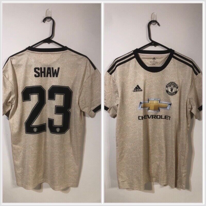 Shaw #23 Manchester United 2019/20 Away Medium Shirt Adidas Excellent Condition
