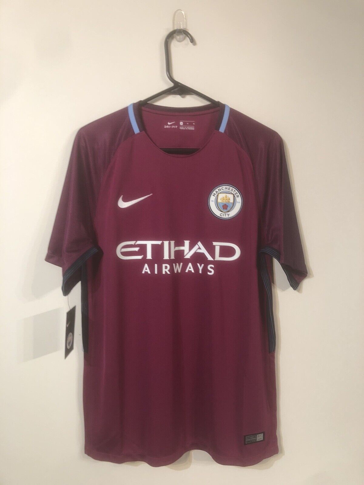 Gundogan #8 Manchester City 2017/18 Medium Away Football Shirt Nike BNWT