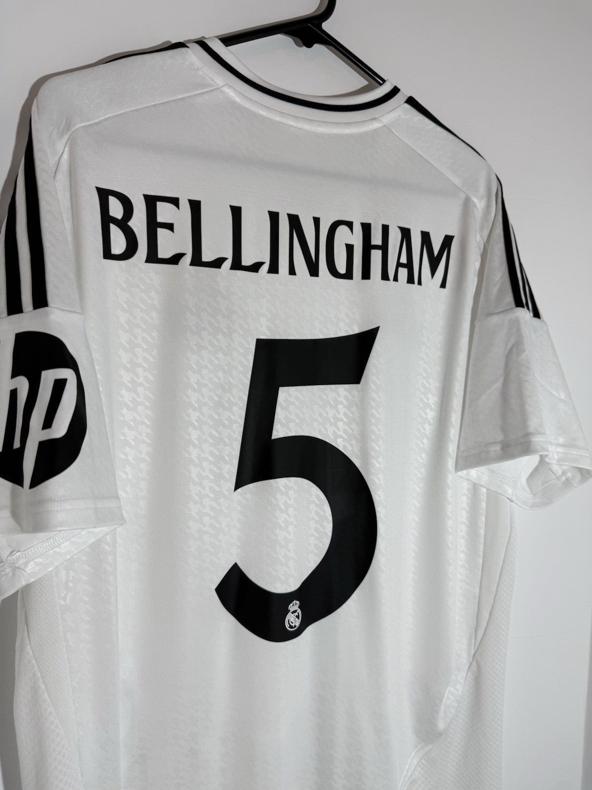 Real Madrid Bellingham #5 2024/25 XL Home Shirt Excellent Condition IU5011