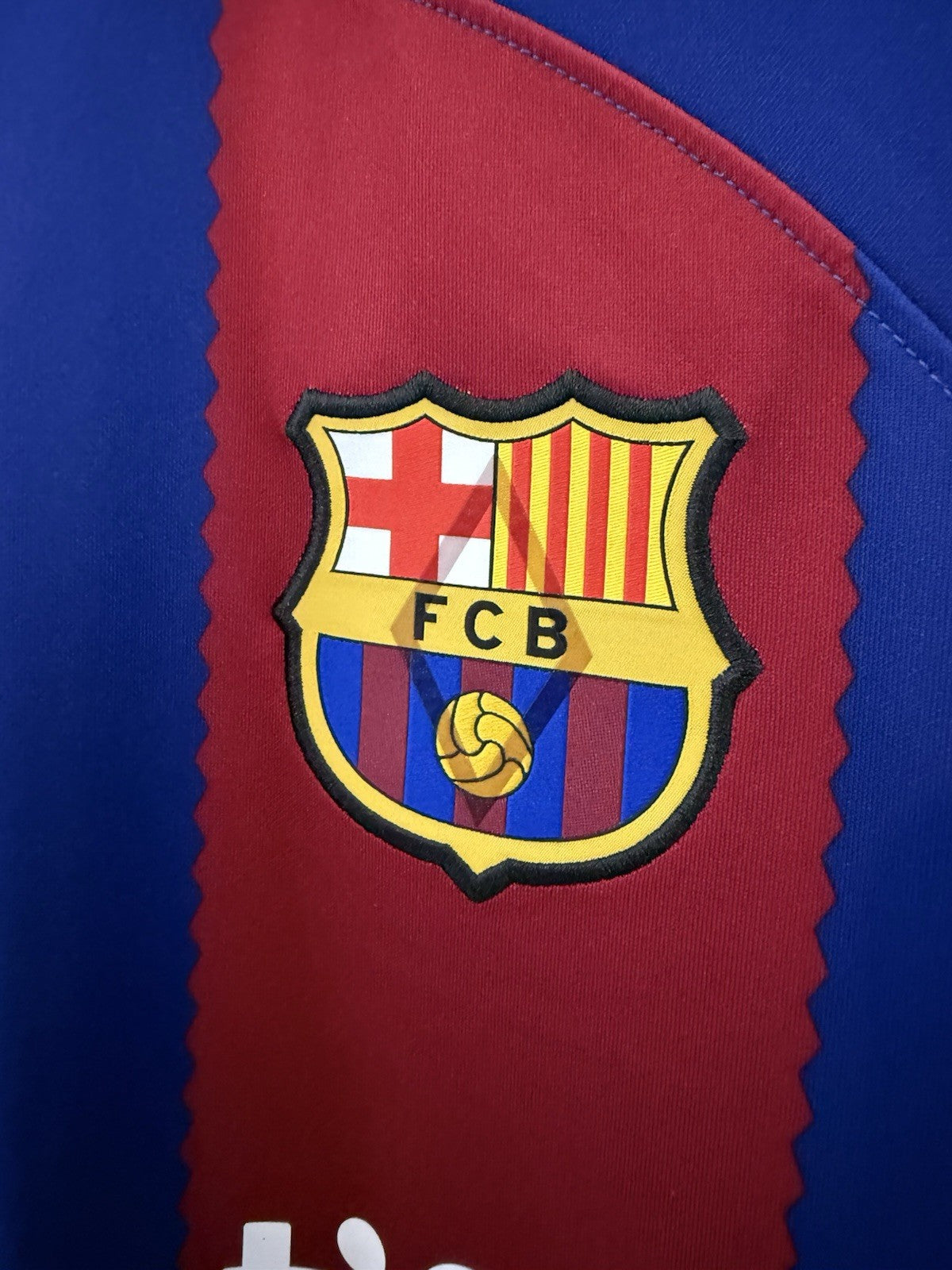 Barcelona Pedri #8 2023/24 Small Home Shirt Excellent Condition DX2687-456