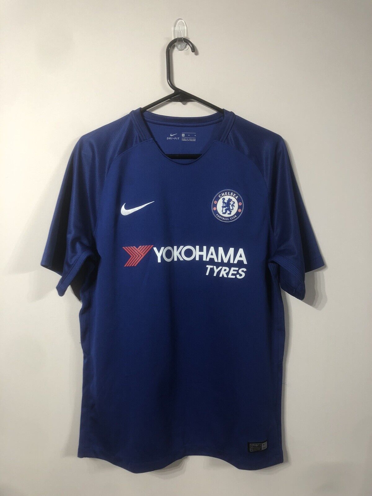 Giroud #18 Chelsea Medium 2017/18 Home Shirt Nike Excellent Condition