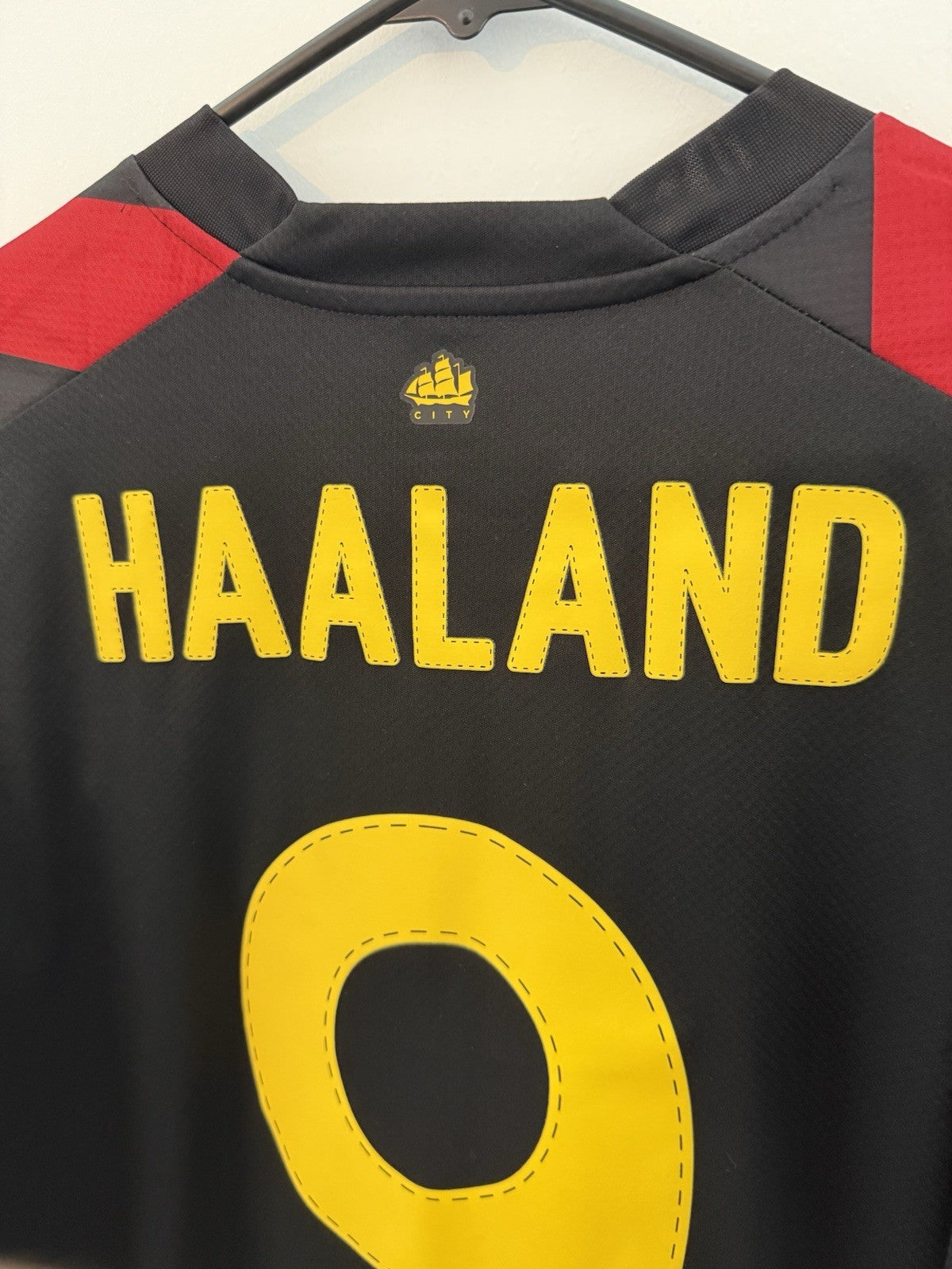 Manchester City Haaland #9 2022/23 Medium Away Excellent Condition 765722-02