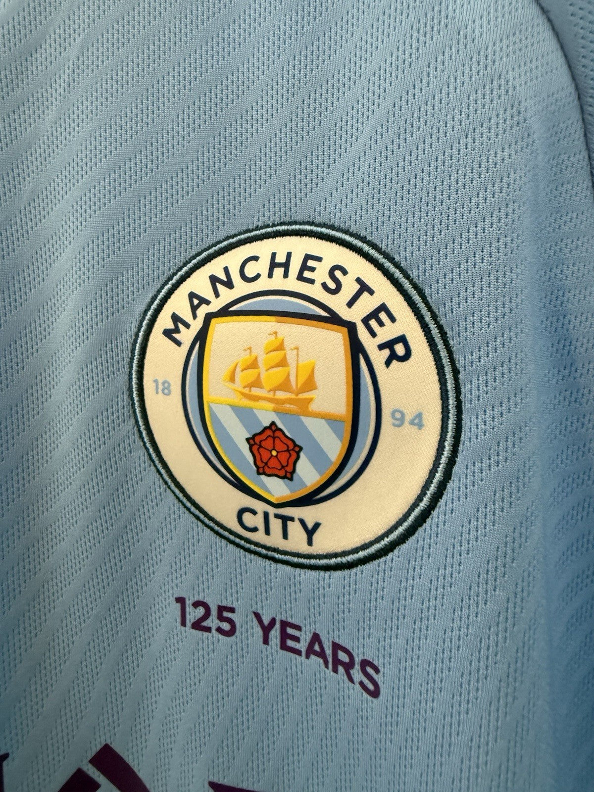 Manchester City Fernandinho #25 2019/20 Medium Home Excellent Conditio 755586-01
