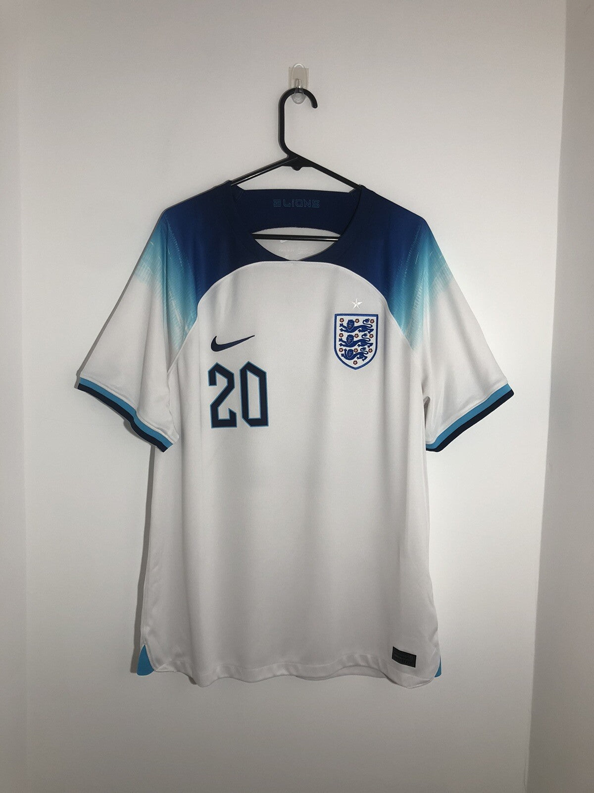 England Foden #20 2022 XL Home Shirt Excellent Condition DN0687-100