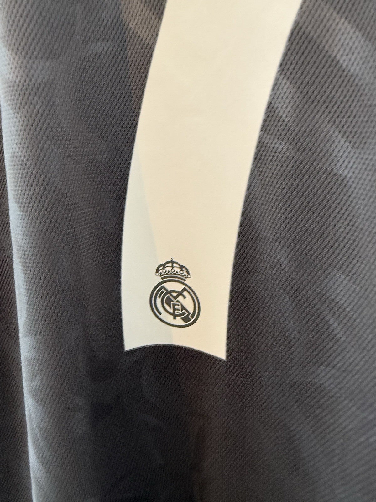 Real Madrid Vini Jr #7 2024/25 Small 3rd Shirt Excellent Condition IY1763