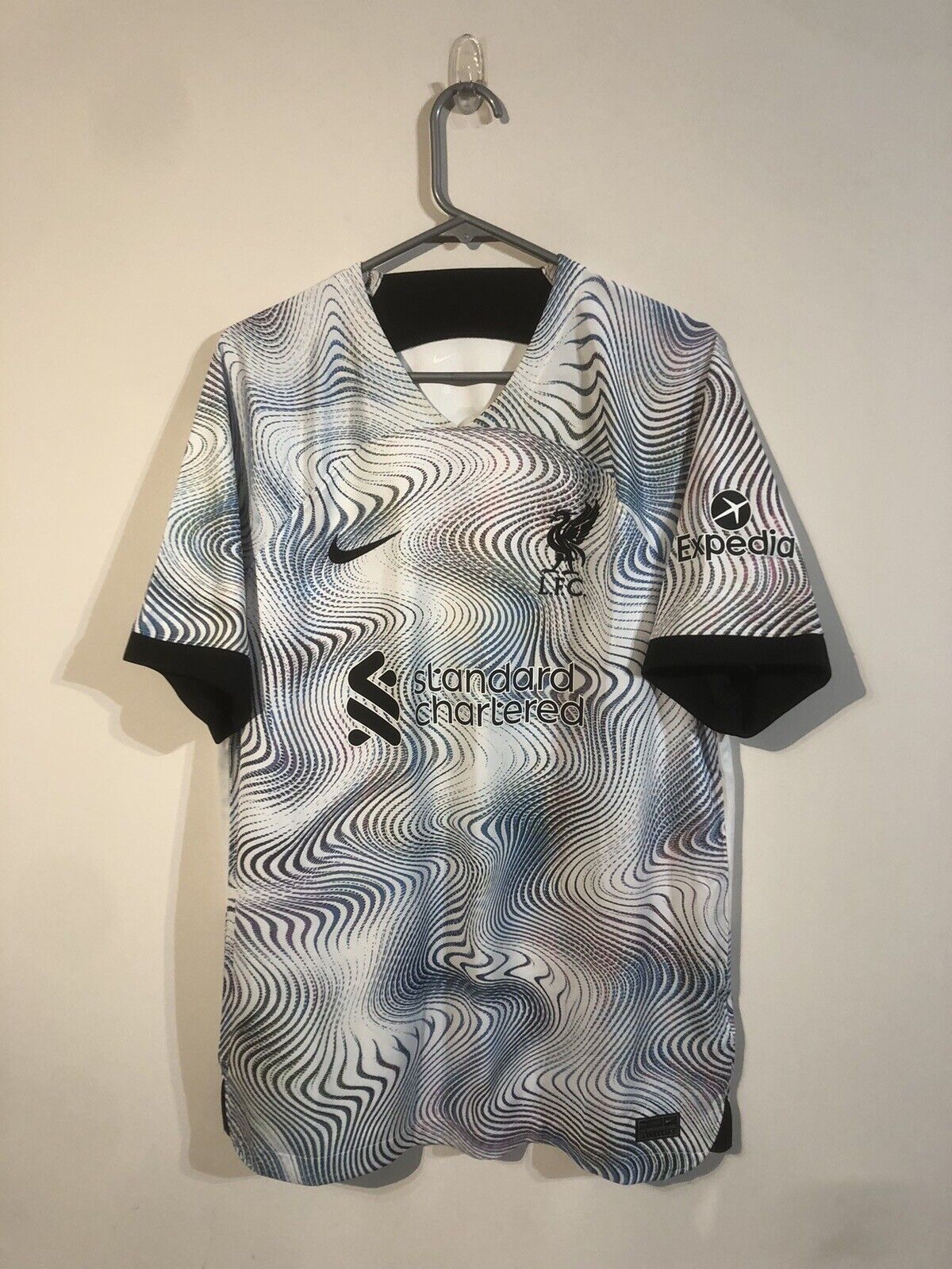 M. Salah #11 Liverpool Large 2022/23 Away Shirt Nike Excellent Condition