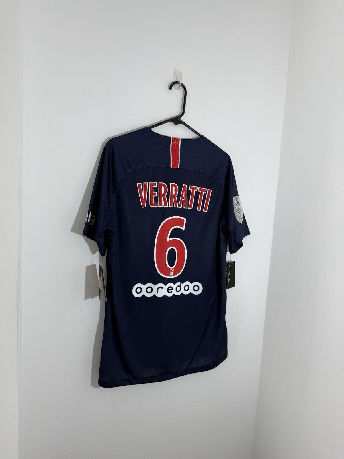 PSG Veratti #6 2018/19 Large Home Shirt Nike BNWT 894432-411
