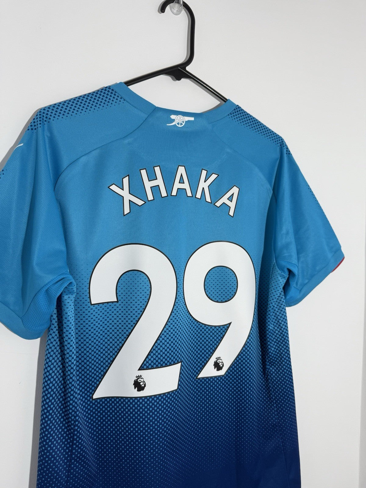 Arsenal Xhaka #29 2017/18 Medium Away Shirt Puma Excellent Condition 751512