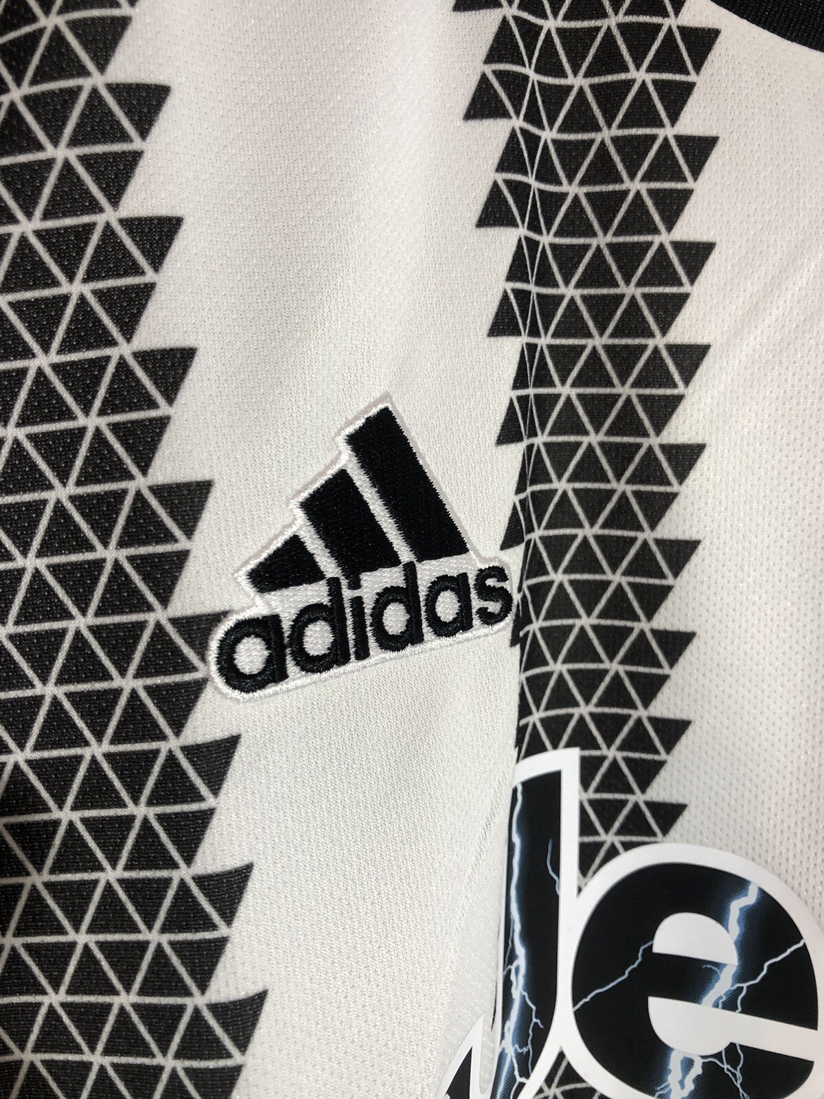 Juventus Vlahovic #9 2022/23 Small Home Shirt Adidas Excellent Condition H38907