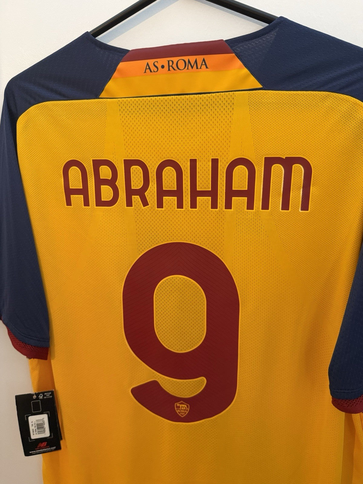 AS Roma Abraham #9 2021/22 XL 3rd Shirt New Balance BNWT MT130222