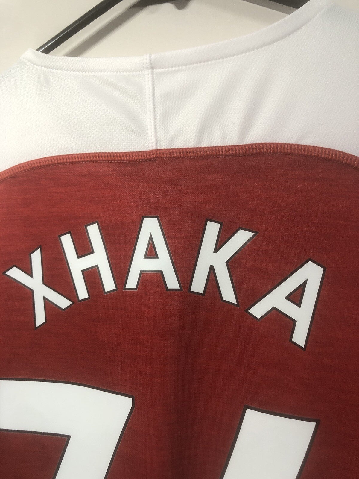 Arsenal Xhaka #34 2018/19 Large Home Shirt Puma Excellent Condition 753209-12