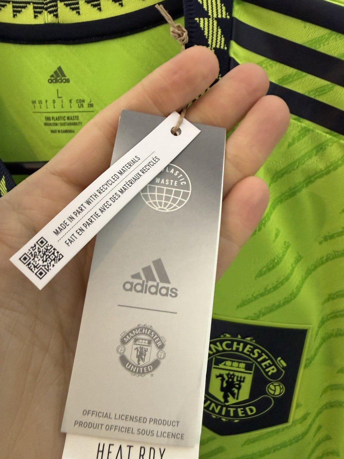 Manchester United Casemiro #18 2022/23 3rd Authentic Large Shirt BNWT HE2979