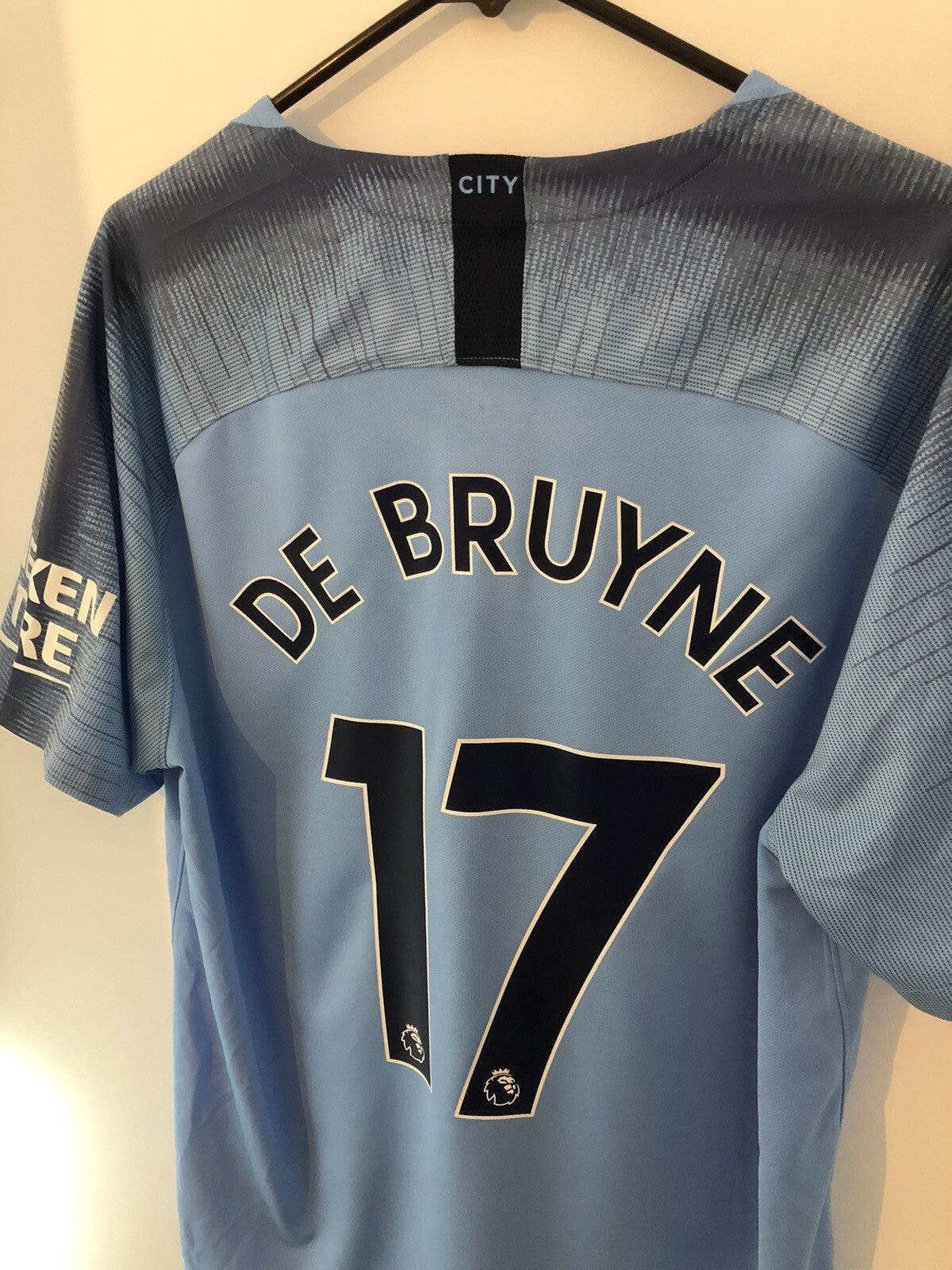 Man City De Bruyne #17 2018/19 XL Home Shirt Excellent Condition 894431-489