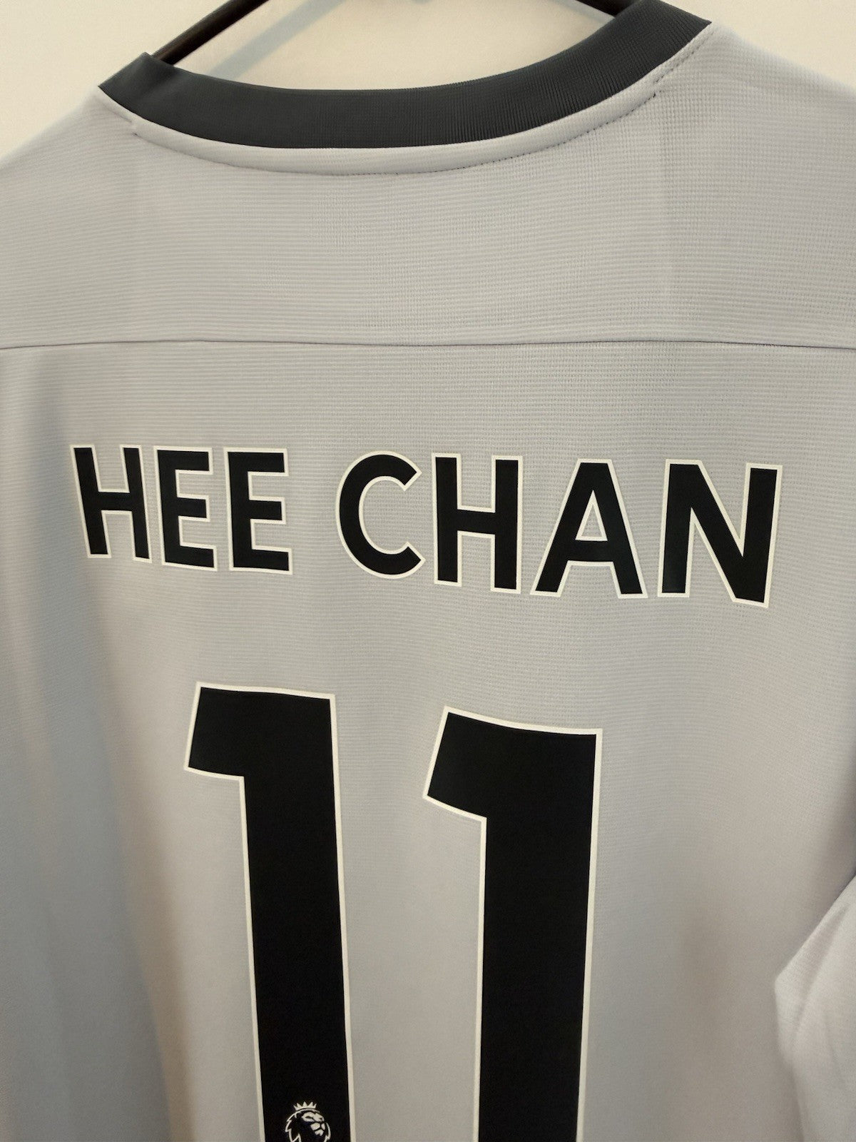 Wolverhampton Wanderers Hee Chan #11 2022/23 Large L/S Away Shirt Castore BNWT