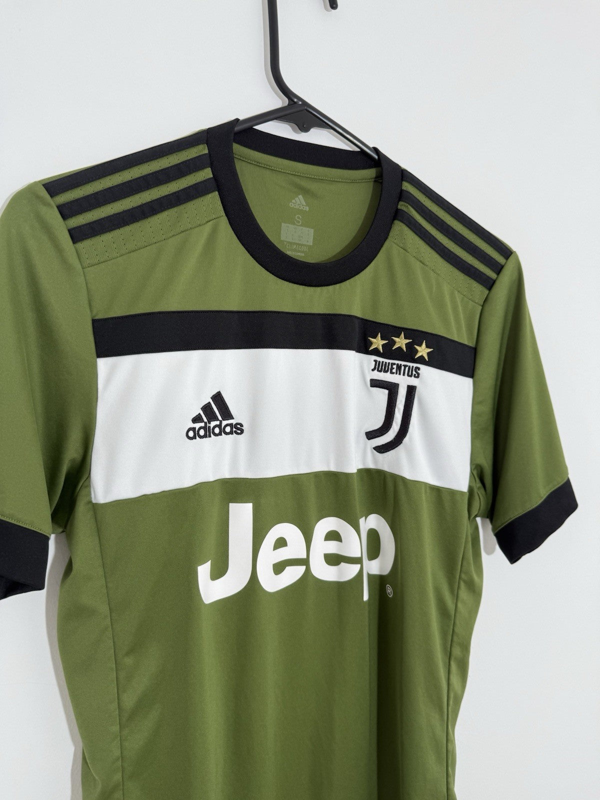 Juventus Higuain #9 2017/18 Small 3rd Shirt Adidas Excellent Condition AZ8711