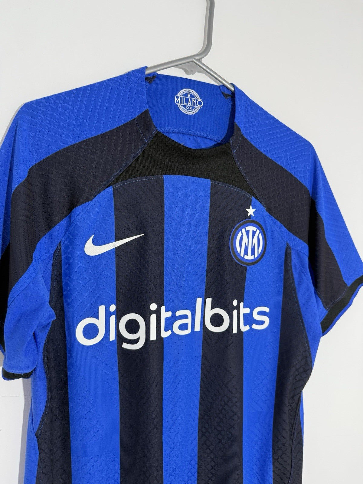 Inter Milan 2022/23 Small Vaporknit Home Shirt Excellent Condition DJ7645-409