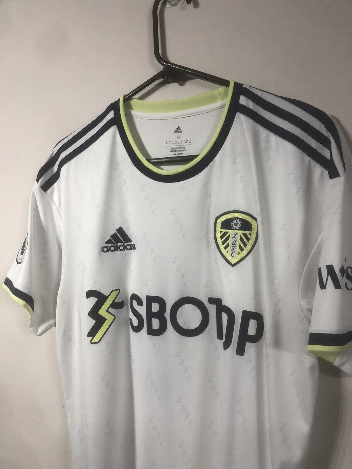 Rodrigo M. 19 Leeds United 2022 23 Medium Home Shirt Excellent Condition Hc1062