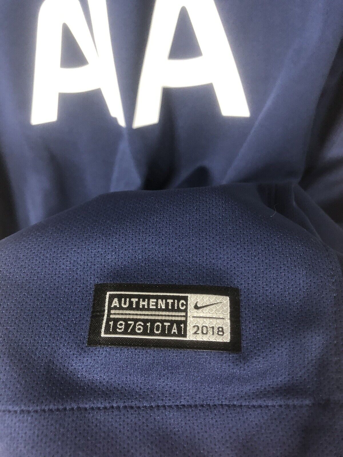 Kane #10 Tottenham Hotspur 2018/19 Medium Away Shirt Nike BNWT