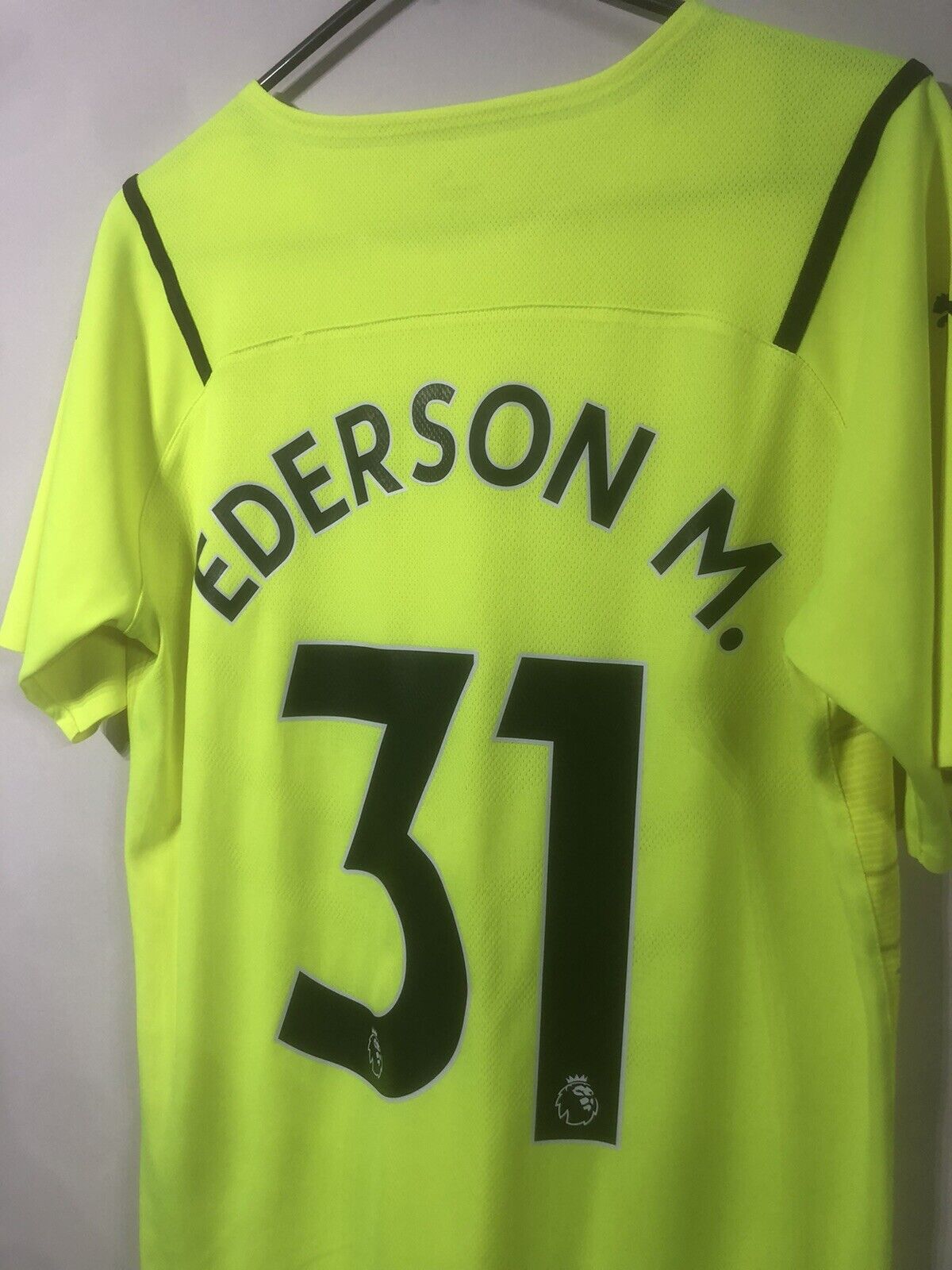 Ederson 31 Man City 2021 22 Large Authentic 3rd Gk Excellent Condition 759185 99