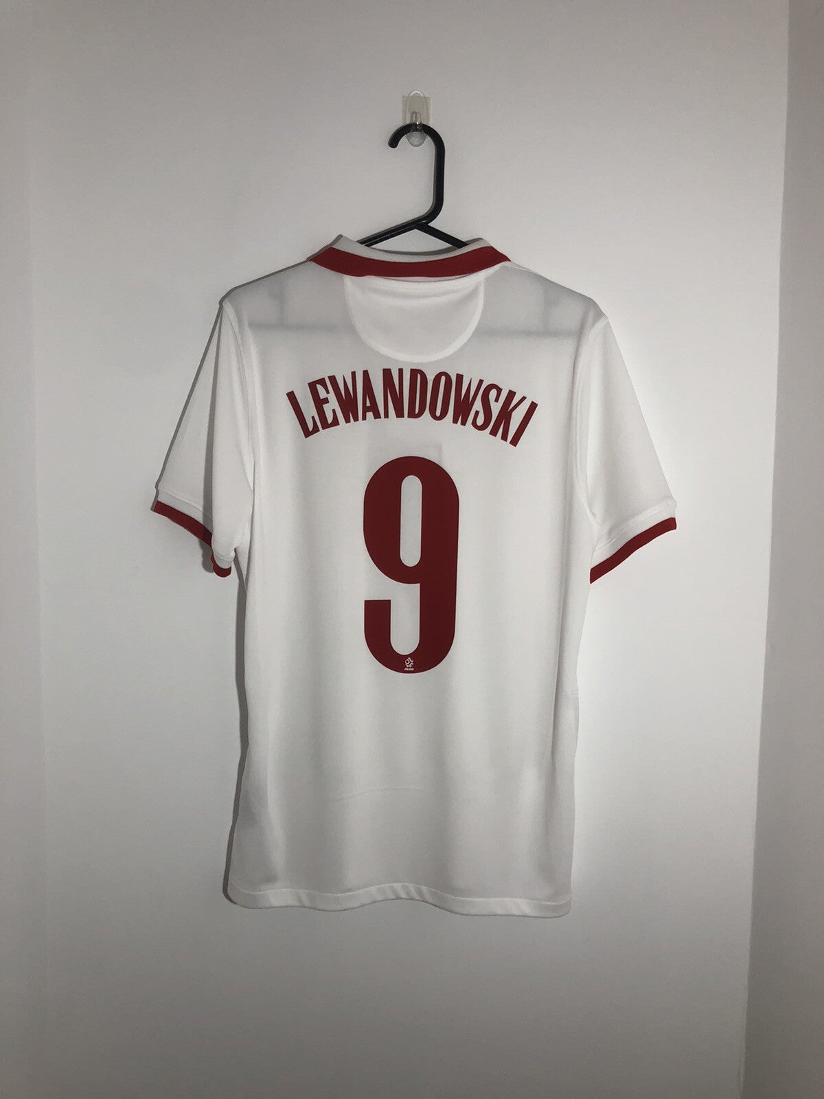 Poland Lewandowski #9 2020 Medium Home Shirt Excellent Condition CD0722-100