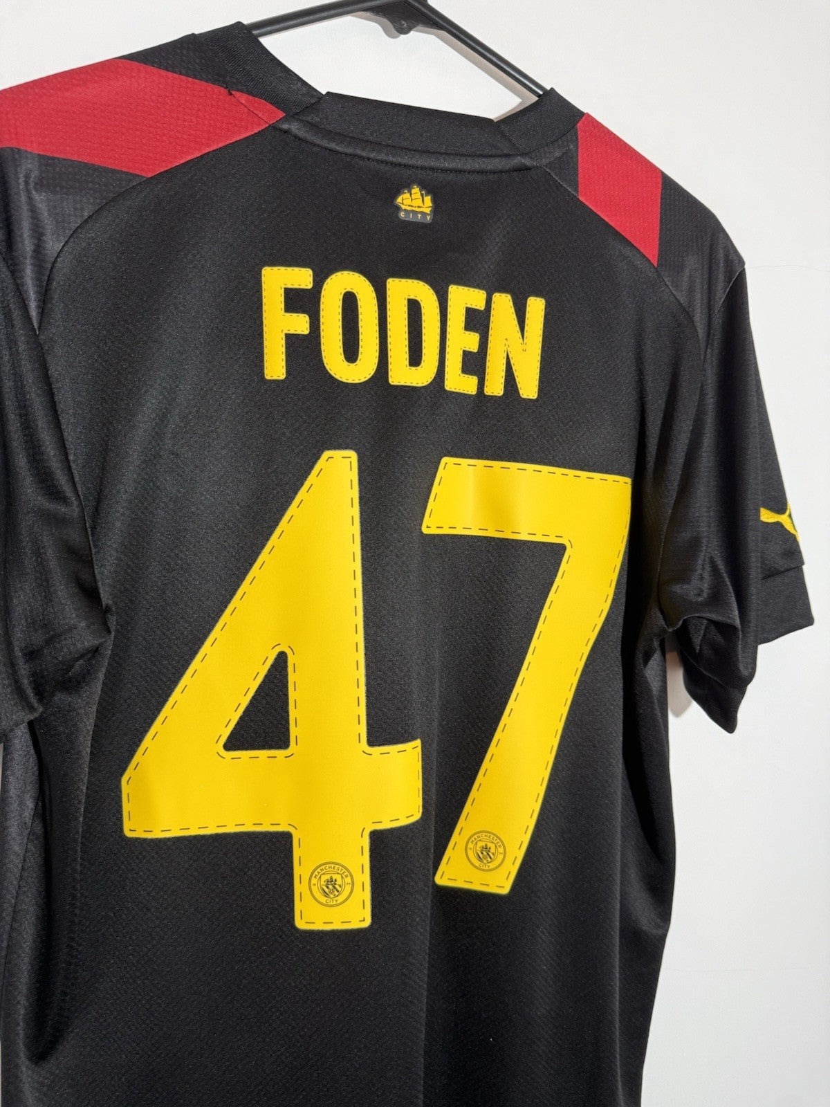 Manchester City Foden #47 2022/23 Medium Treble Away Shirt BNWT 765722-02