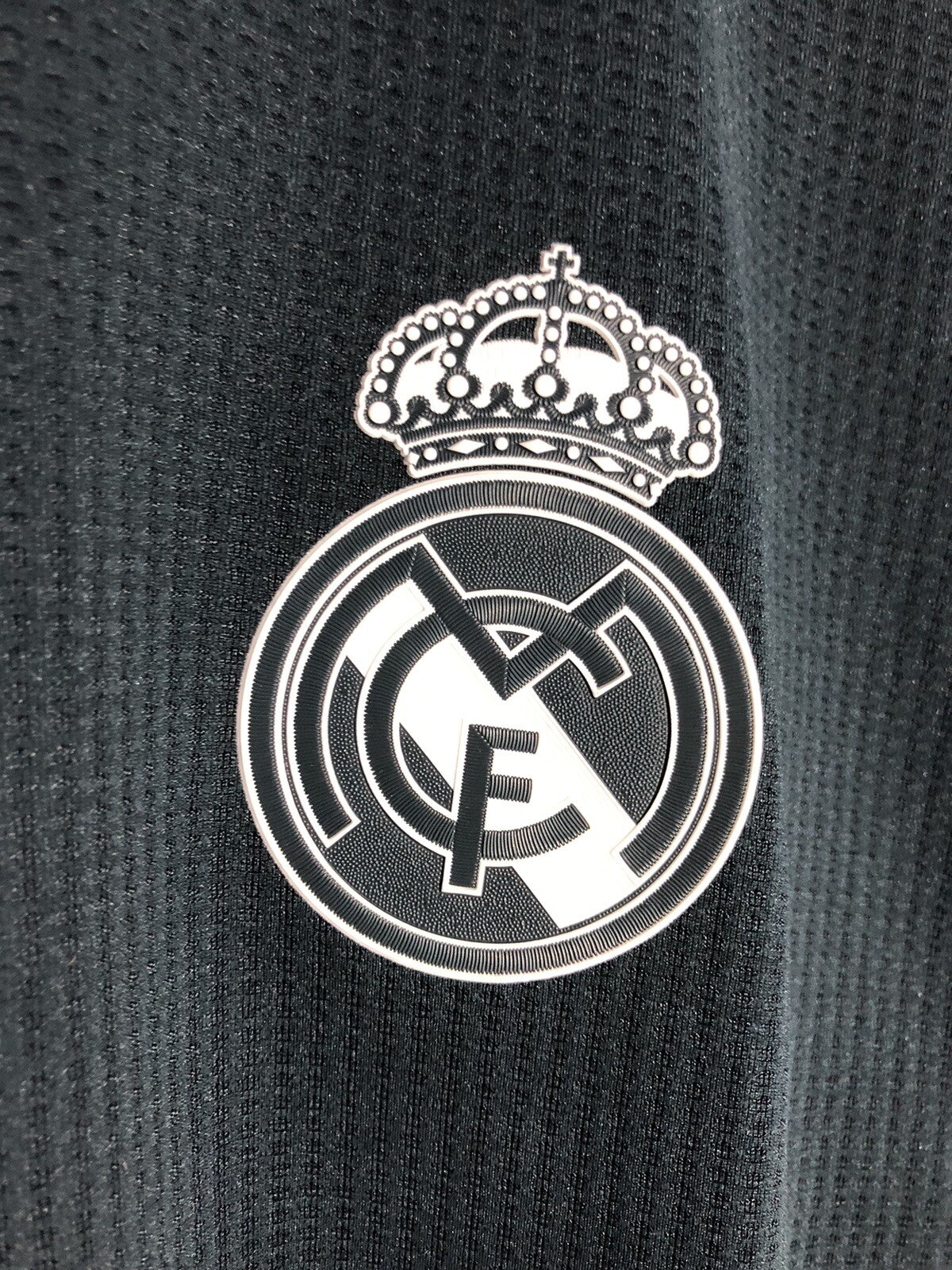 Real Madrid Modric #10 2018/19 Small Away Authentic Excellent Condition CY6329