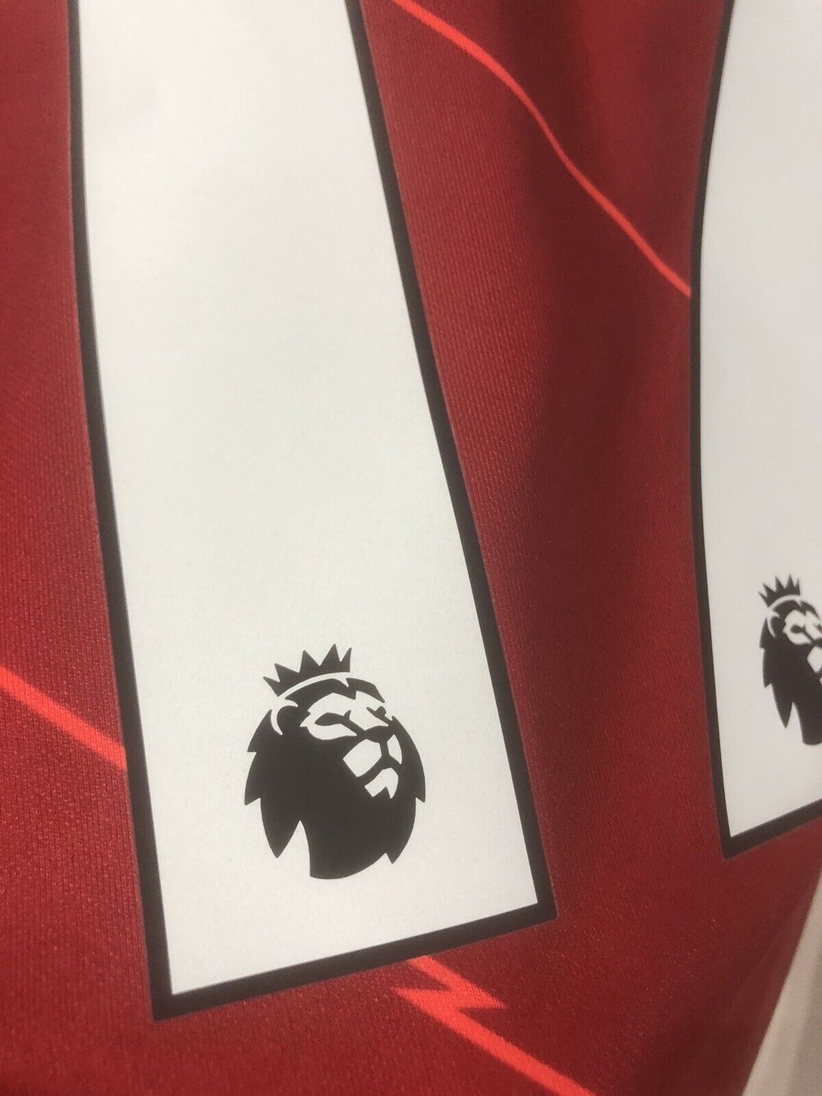 Jones #17 Liverpool Medium 2021/22 Home Shirt Nike Excellent Condition